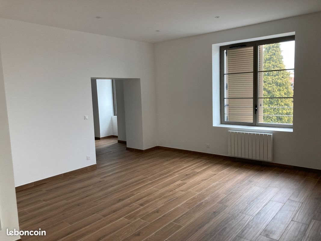Appartement à louer, 132m², Miribel