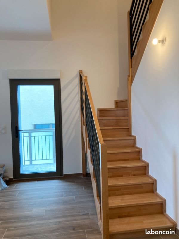 Appartement à louer, 132m², Miribel