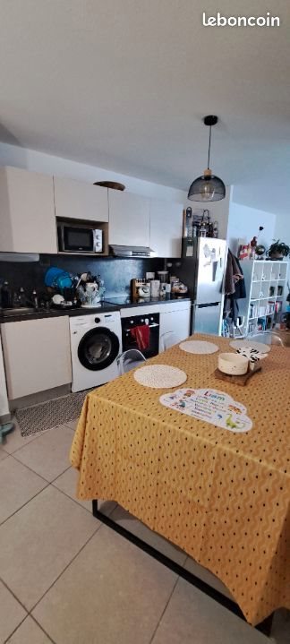 Appartement à louer, 67m², Nîmes