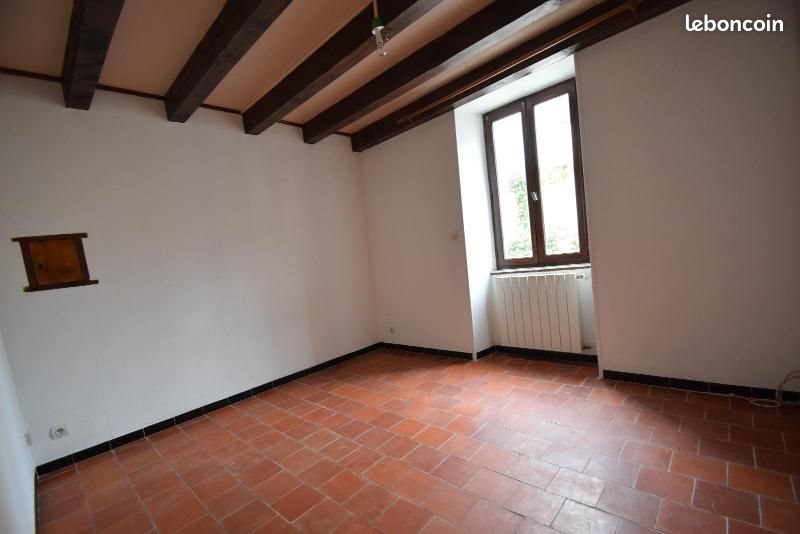 Appartement à louer, 66m², Villeneuve-de-Berg