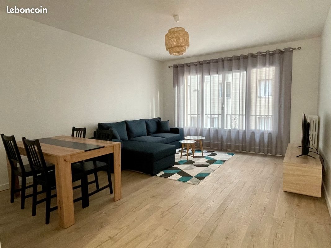Appartement à louer, 68m², Marseille 5ème