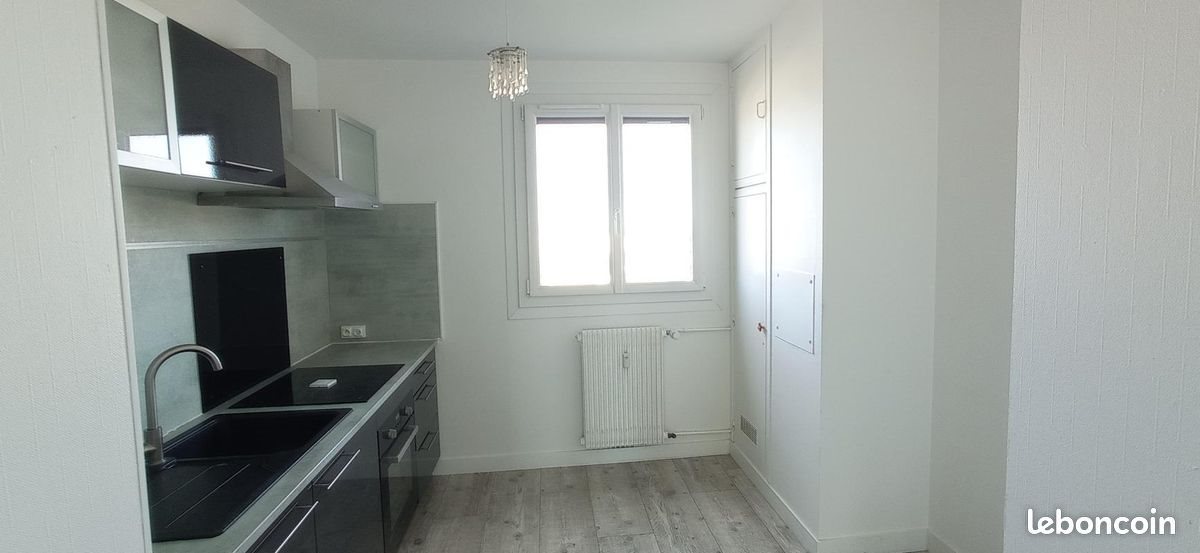 Appartement à louer, 80m², Luisant