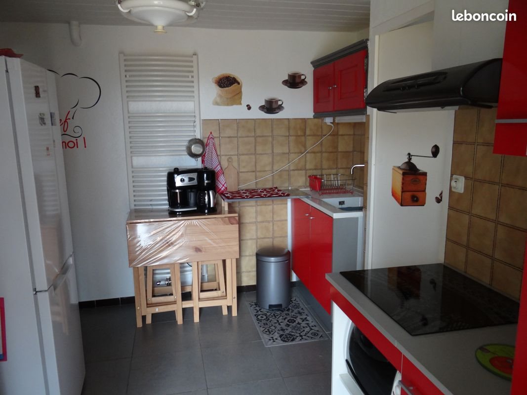 Appartement à louer, 43m², Badaroux