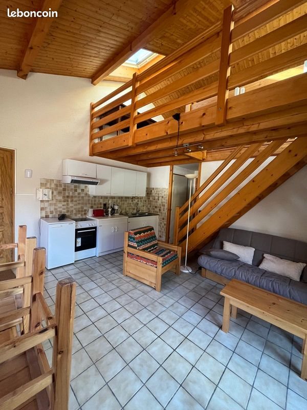 Maison à louer, 57m², Duingt