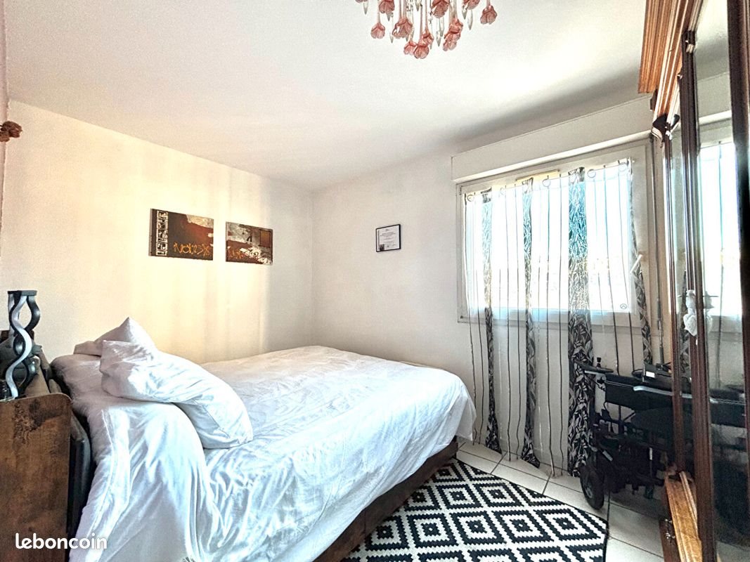 Appartement à vendre, 79m², Saint-Etienne