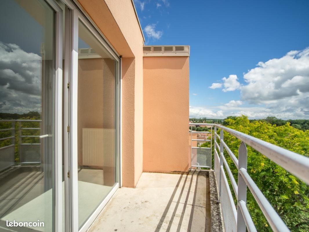 Appartement à louer, 66m², Digoin