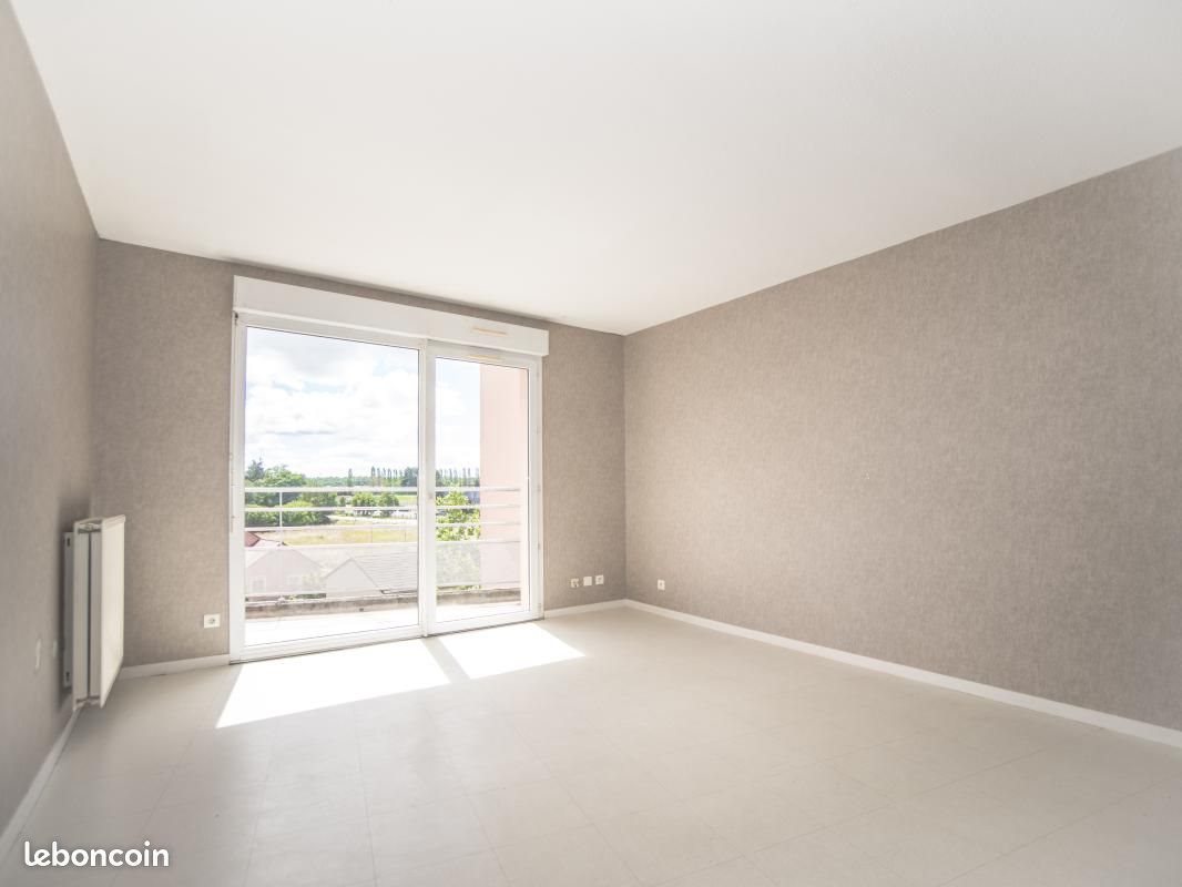 Appartement à louer, 66m², Digoin