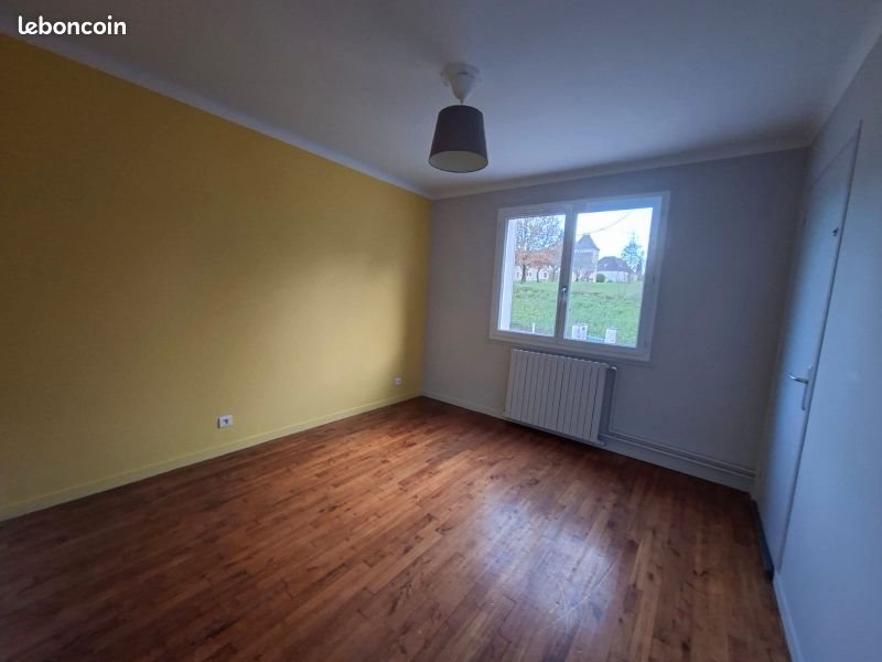 Appartement à louer, 83m², Gourdon