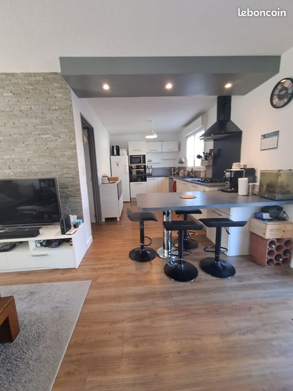 Maison à vendre, 81m², Laloubère