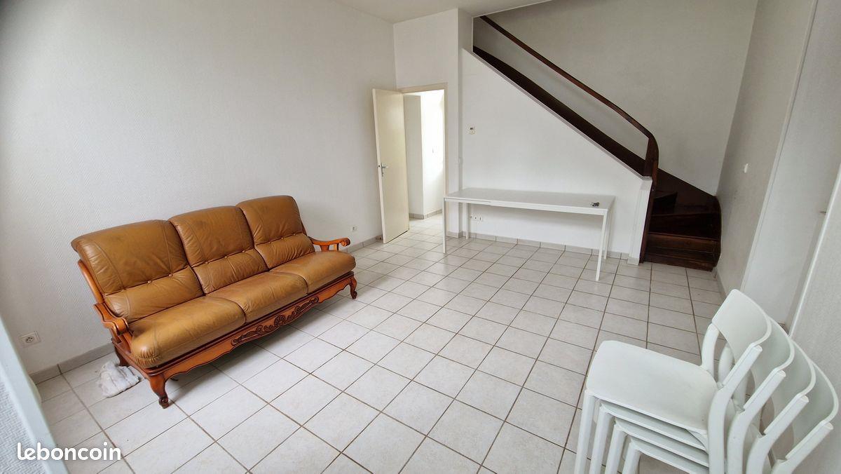 Appartement à louer, 90m², Henrichemont
