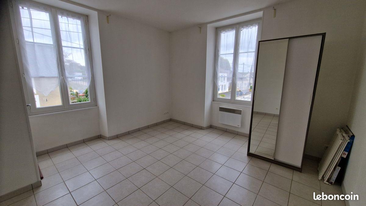 Appartement à louer, 90m², Henrichemont