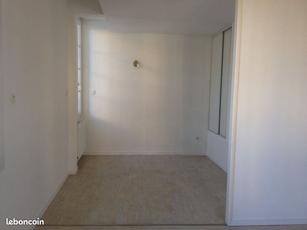 Appartement à louer, 75m², Saint-Aigulin