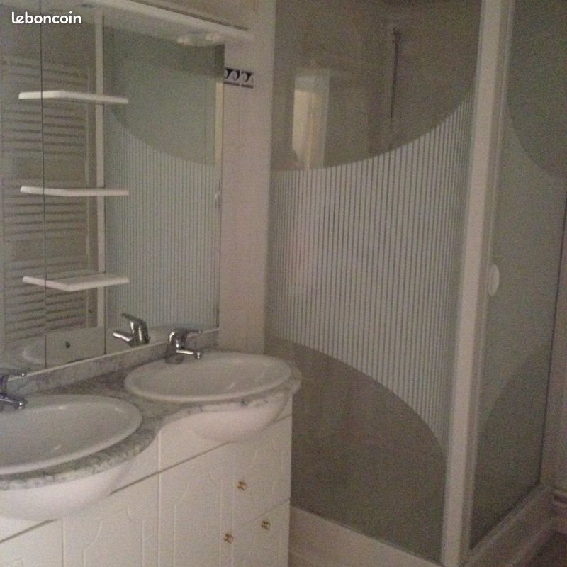 Appartement à louer, 75m², Saint-Aigulin