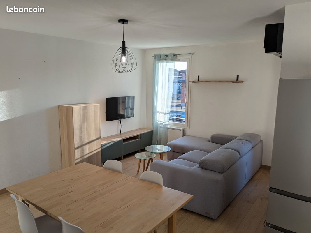 Appartement à louer, 62m², Merville
