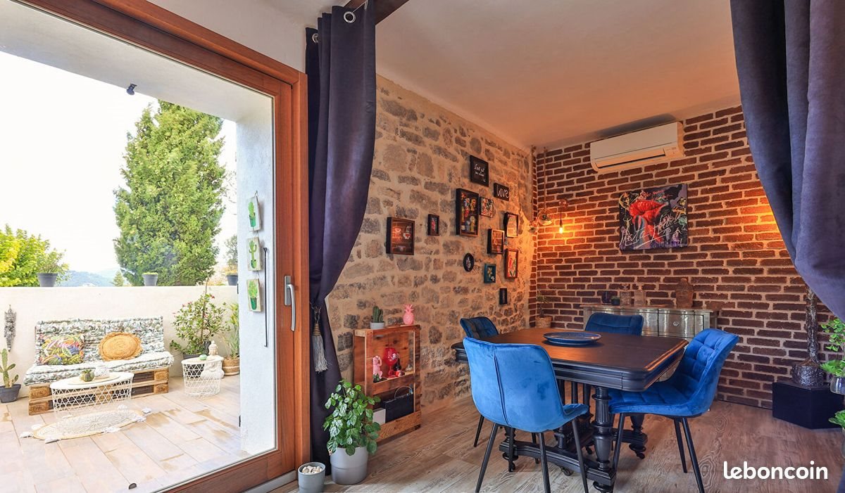 Maison à louer, 90m², Solliès-Ville