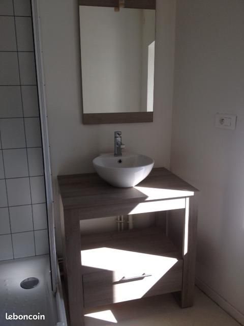 Appartement à louer, 26m², Saint-Etienne