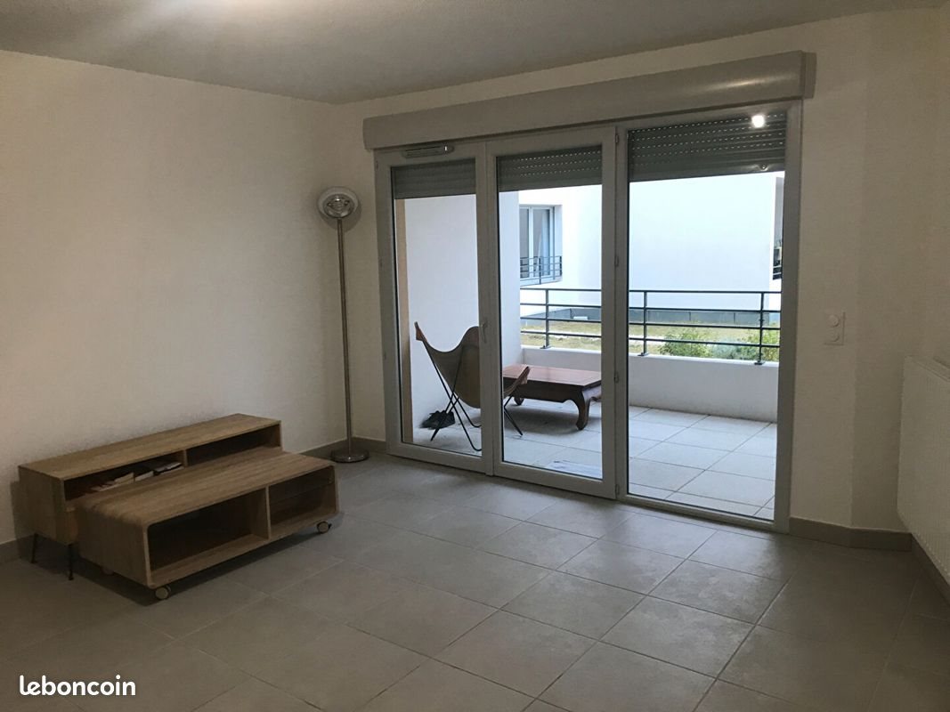 Appartement à louer, 43m², Nîmes