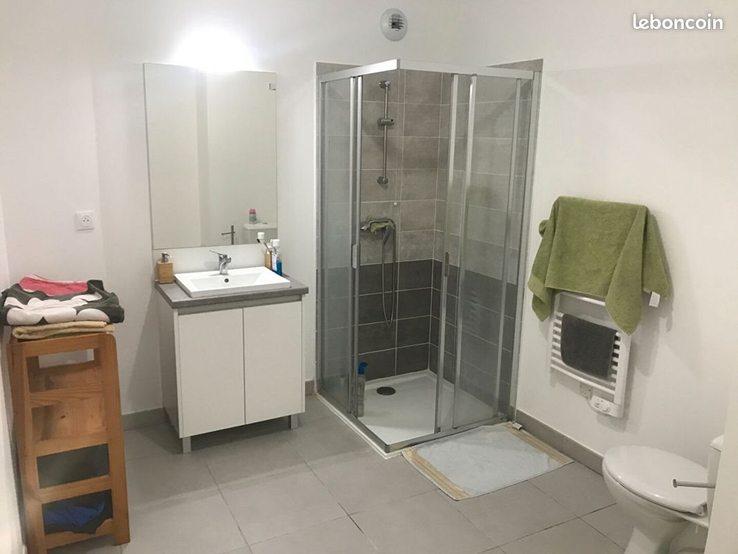 Appartement à louer, 43m², Nîmes