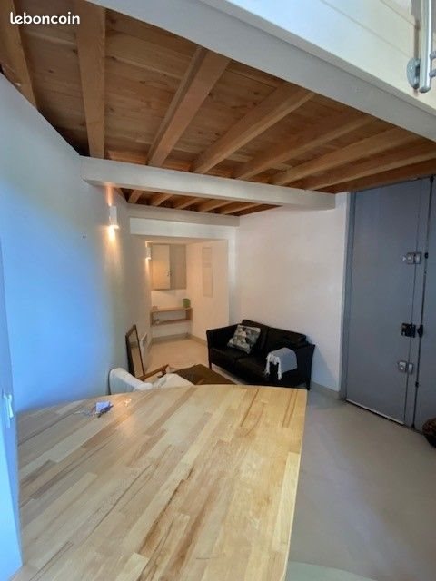 Appartement à louer, 38m², Nîmes