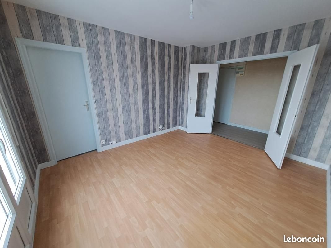 Appartement à louer, 73m², Frignicourt