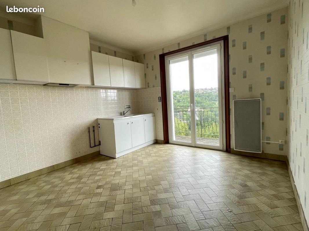 Appartement à louer, 101m², Decazeville