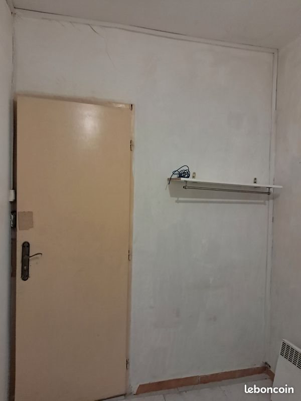 Appartement à louer, 18m², Marseille 2ème