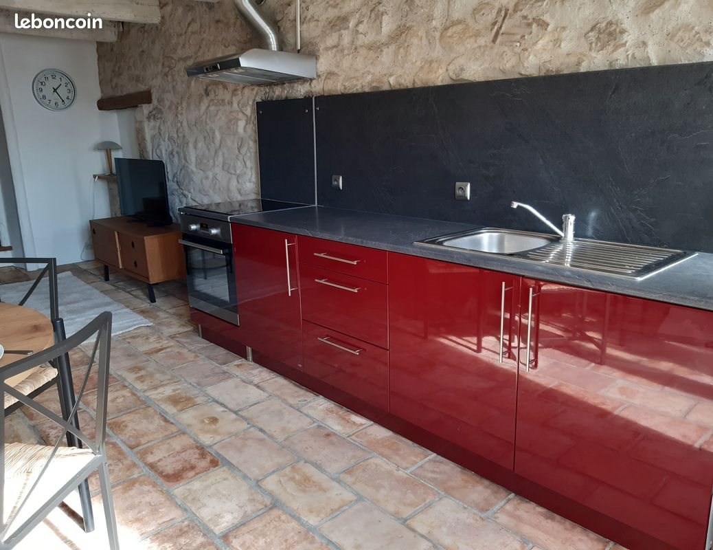 Appartement à louer, 49m², Cabrières