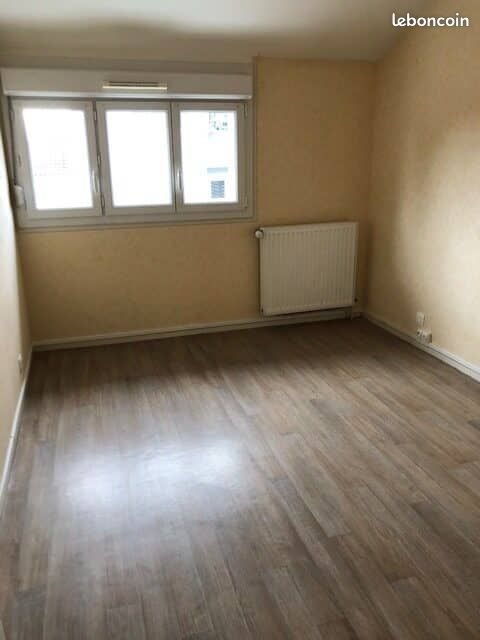 Appartement à louer, 109m², Pont-Sainte-Marie