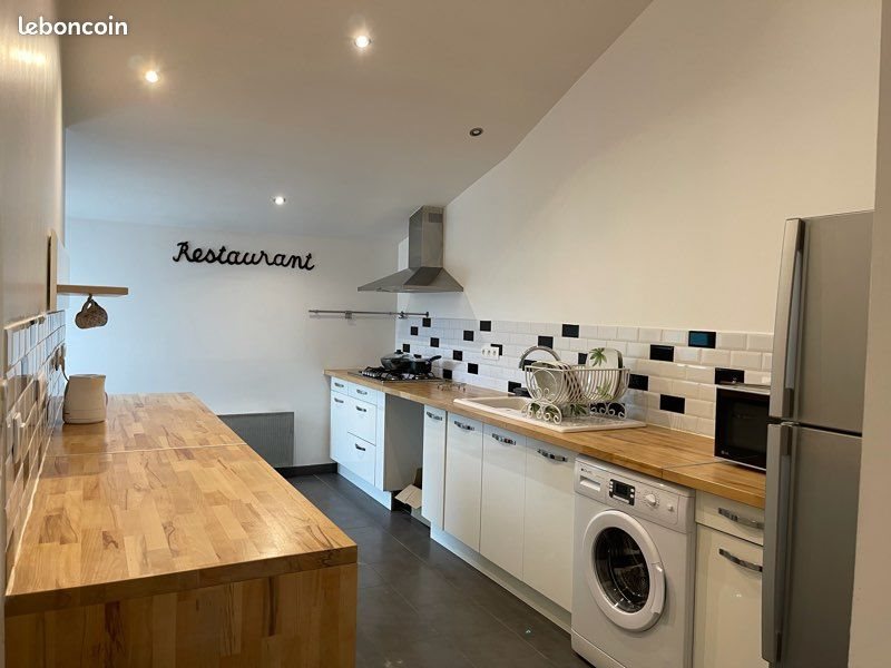 Maison à louer, 106m², Archingeay