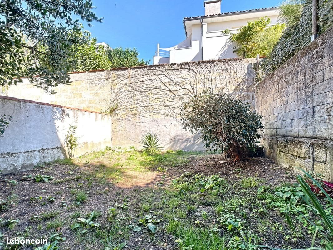 Appartement à louer, 92m², Bordeaux