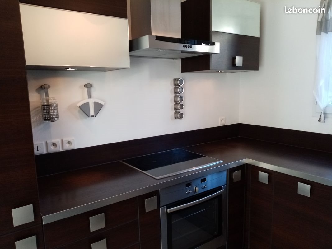 Maison à louer, 92m², Lorgues