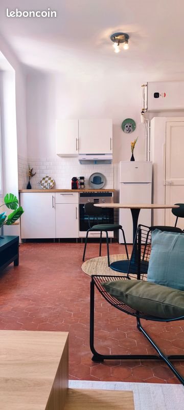 Appartement à louer, 27m², Marseille 7ème