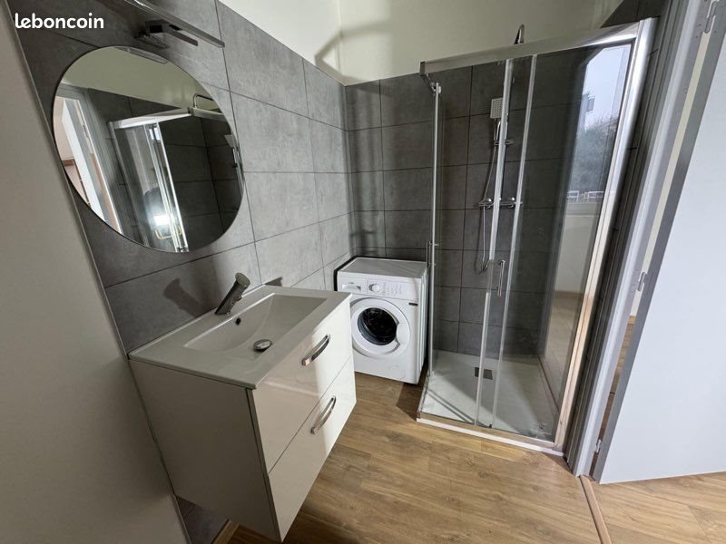 Appartement à louer, 24m², Saint-Etienne
