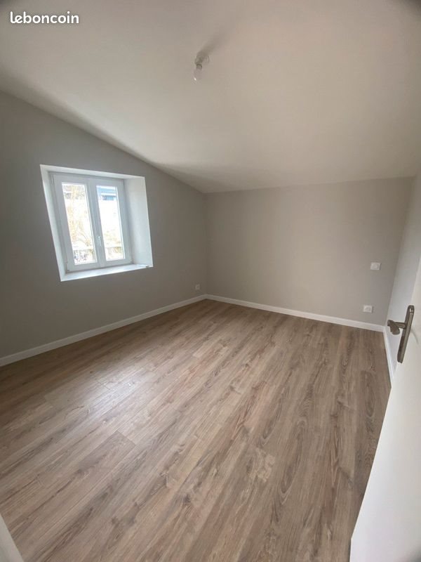 Appartement à louer, 64m², Gières