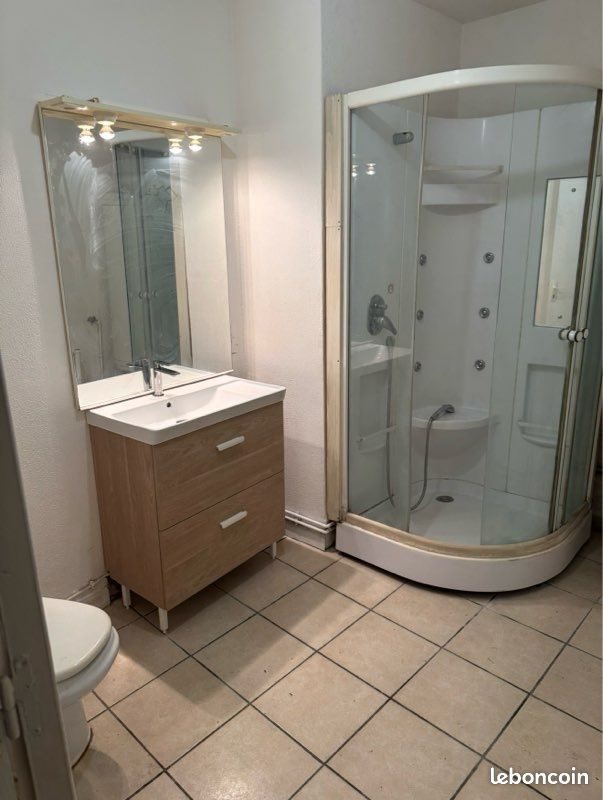 Appartement à louer, 40m², Gourdon