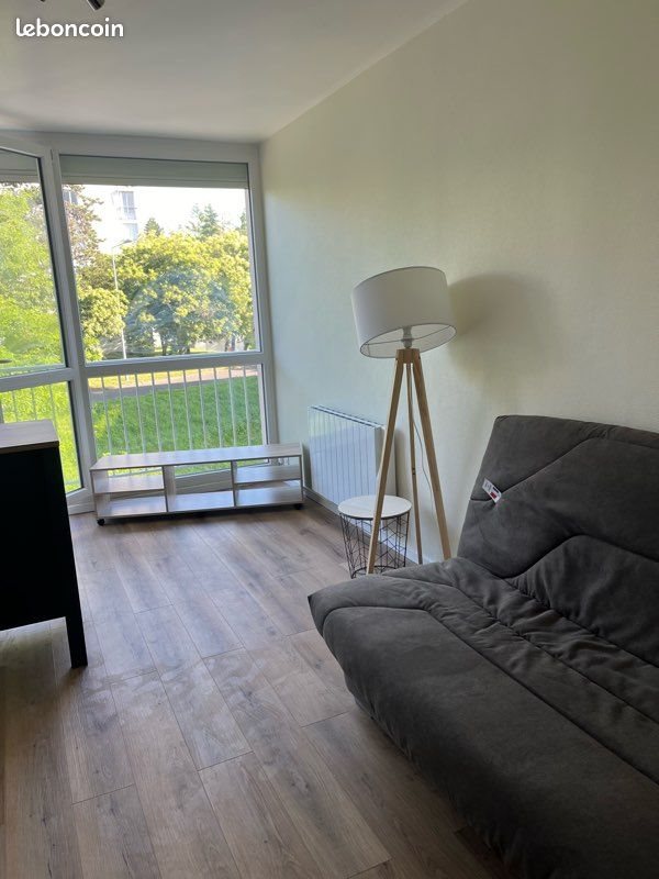 Appartement à louer, 23m², Tours