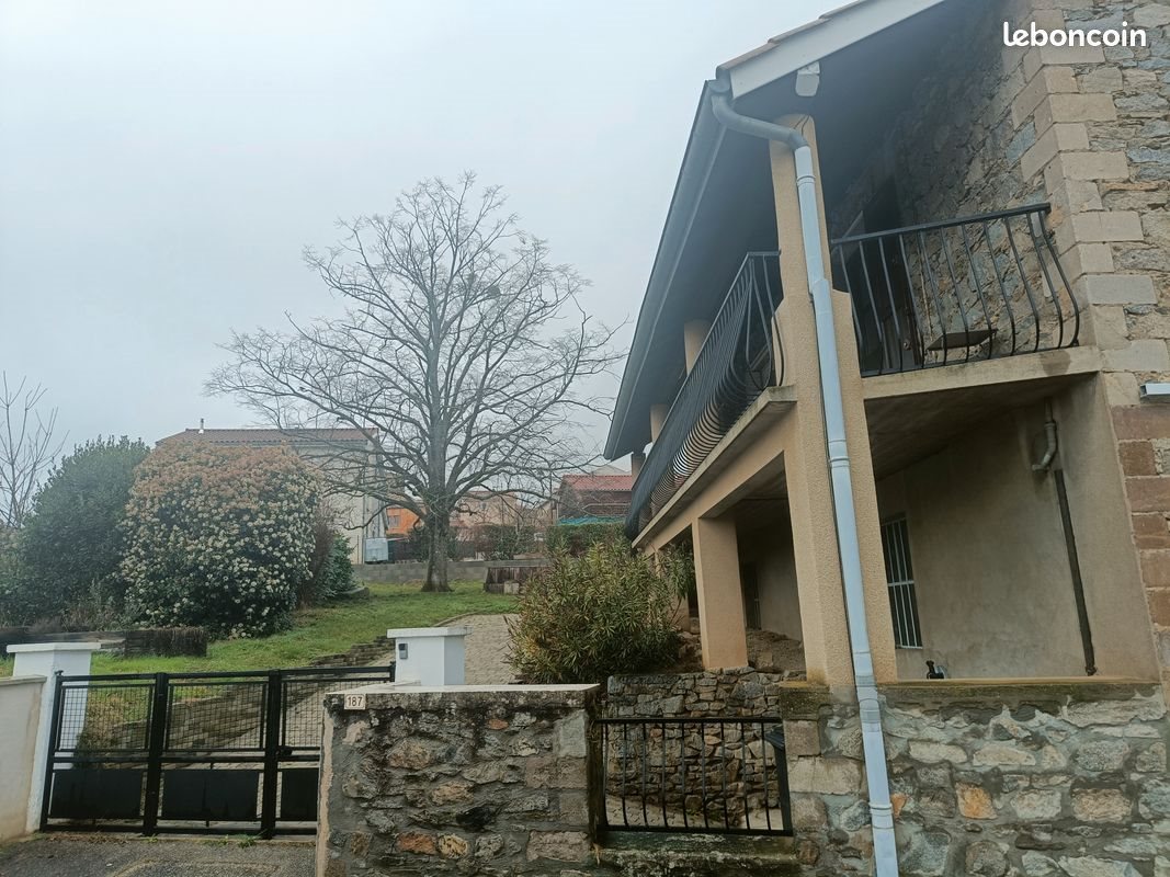 Maison à louer, 106m², Chaussan