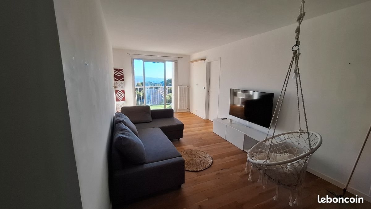 Appartement à louer, 68m², Toulon