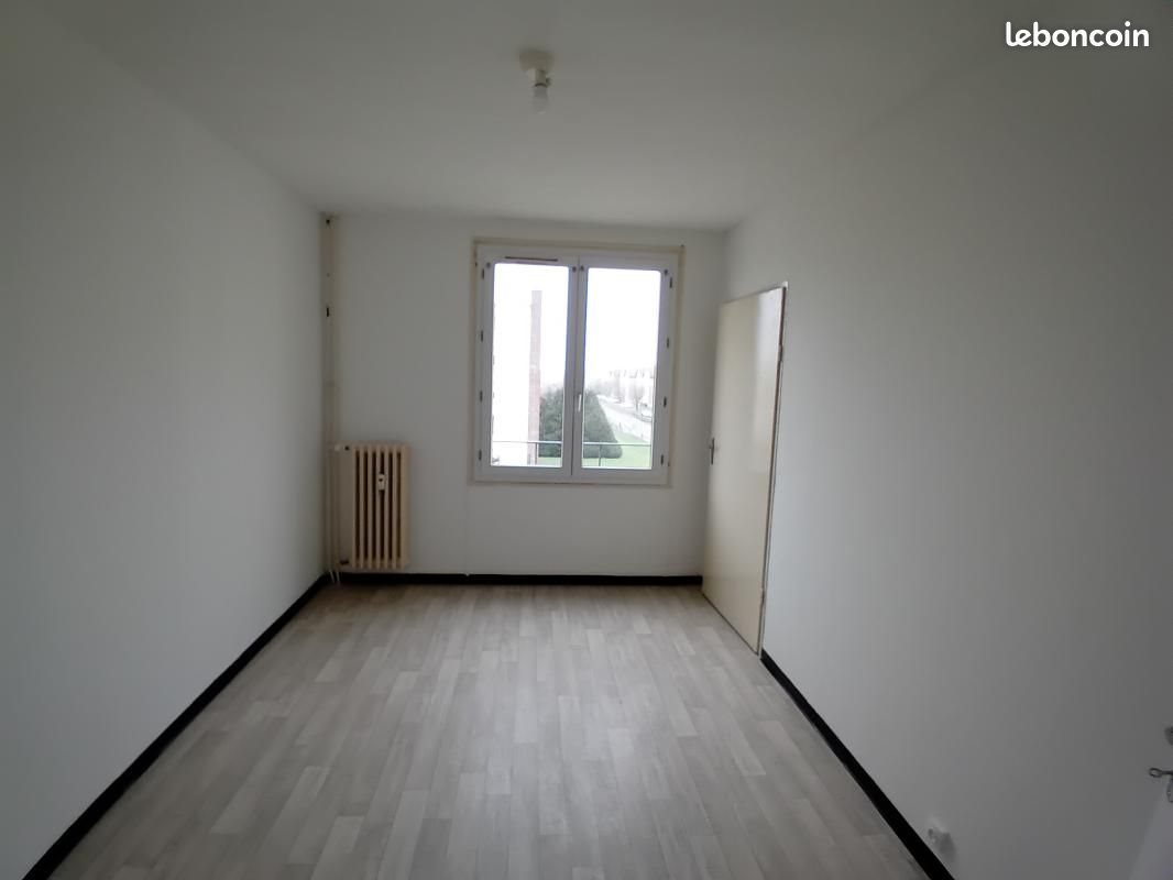 Appartement à louer, 77m², Vouziers