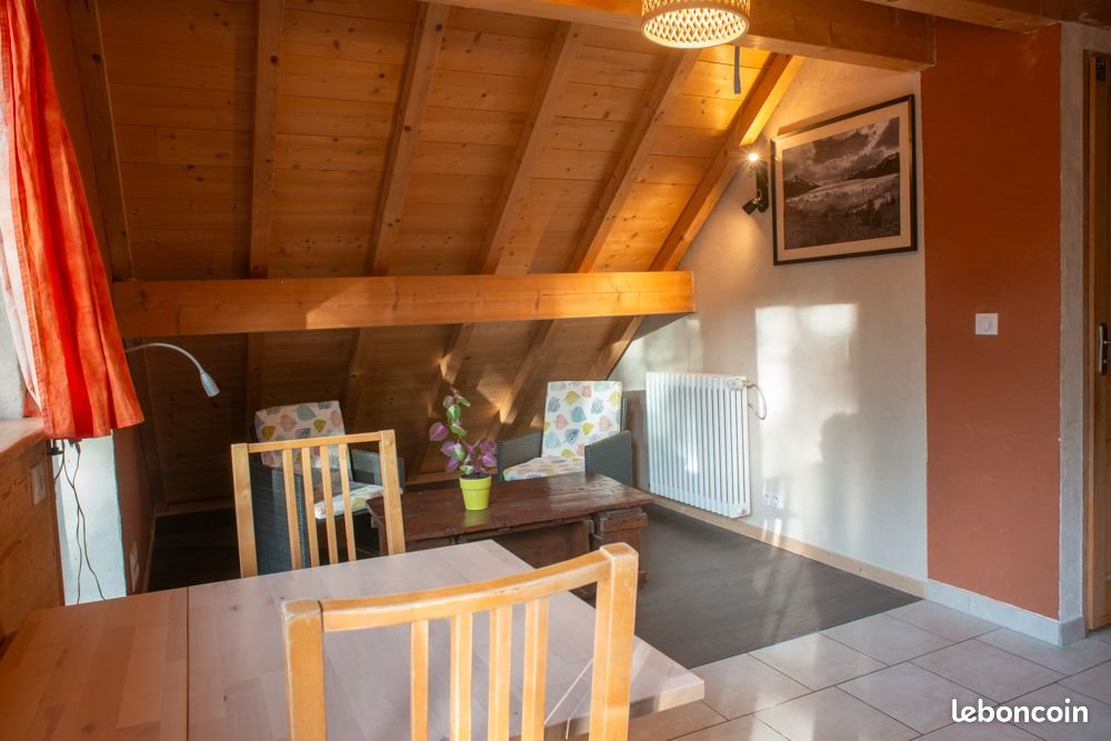 Appartement à louer, 23m², Les Déserts