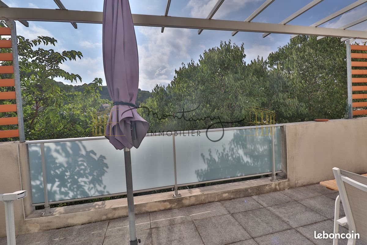 Appartement à louer, 63m², Nîmes