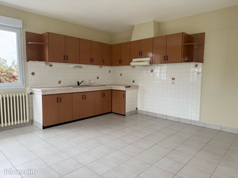 Maison à louer, 100m², Echebrune