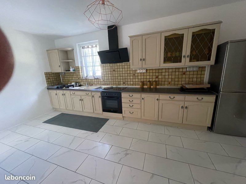 Maison à louer, 95m², Bennecourt