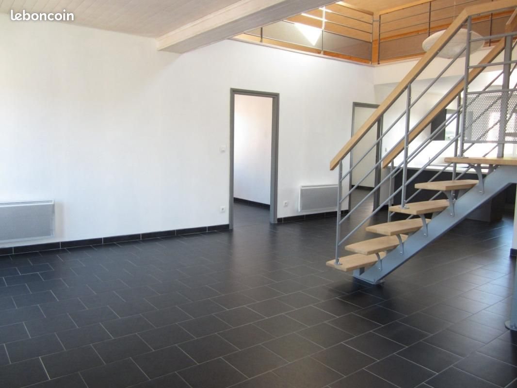 Appartement à louer, 104m², Bailleul