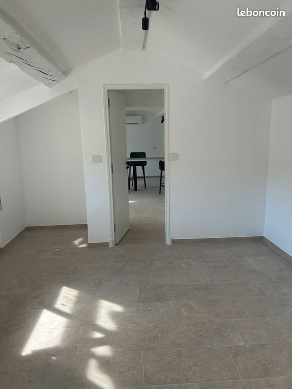 Appartement à louer, 48m², Roquevaire