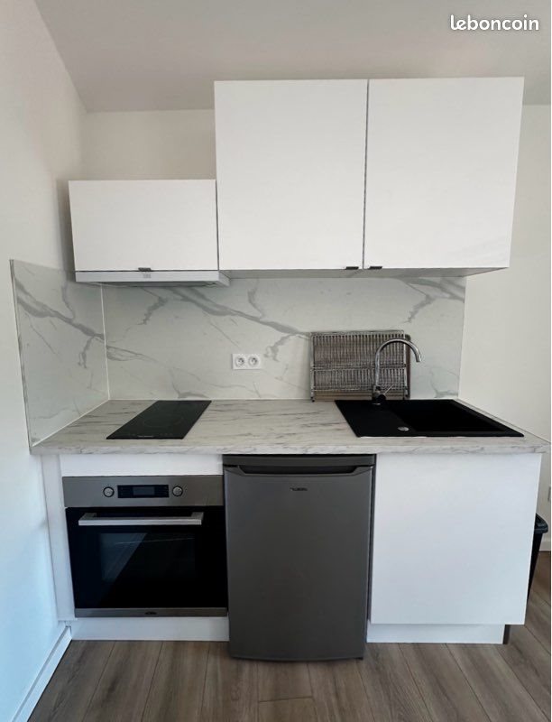 Appartement à louer, 21m², Saint-Etienne