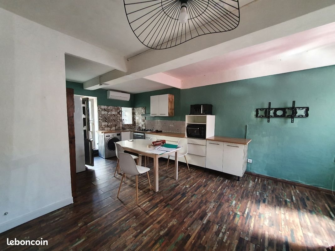 Maison à louer, 70m², Bessan