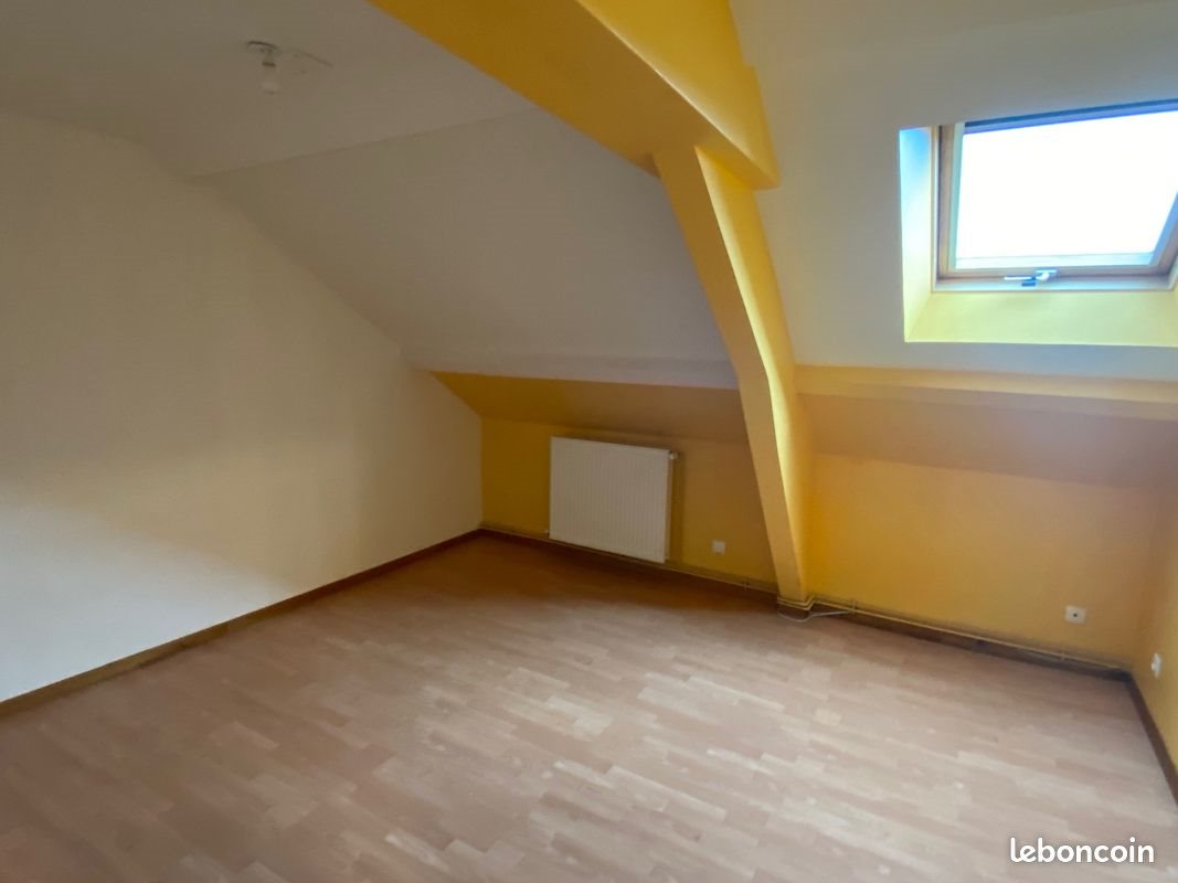 Appartement à louer, 71m², Blanzy