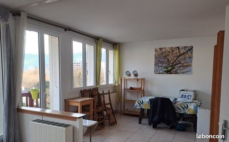 Appartement à louer, 72m², Meylan