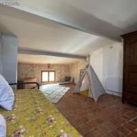 Maison à louer, 89m², Quinson